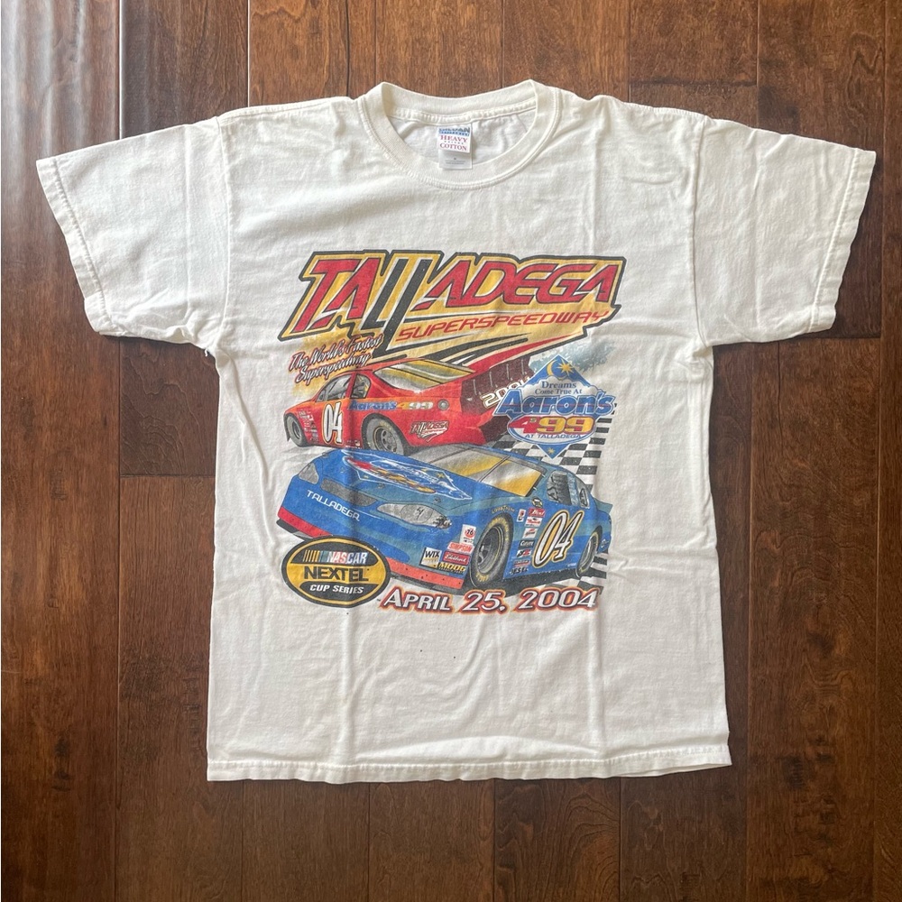 Vintage Talladega T-shirt M Racing Nascar Y2K April 24, 2004 Aaron's 499